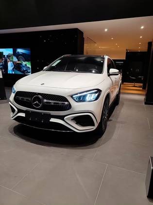 MERCEDES-BENZ GLA 200 1.3 MHEV AMG LINE 7G-DCT